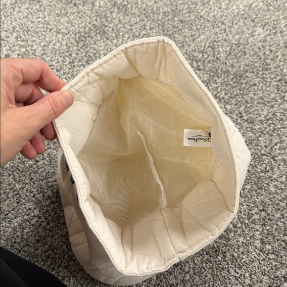 Disney hat - Picture 3 of 4